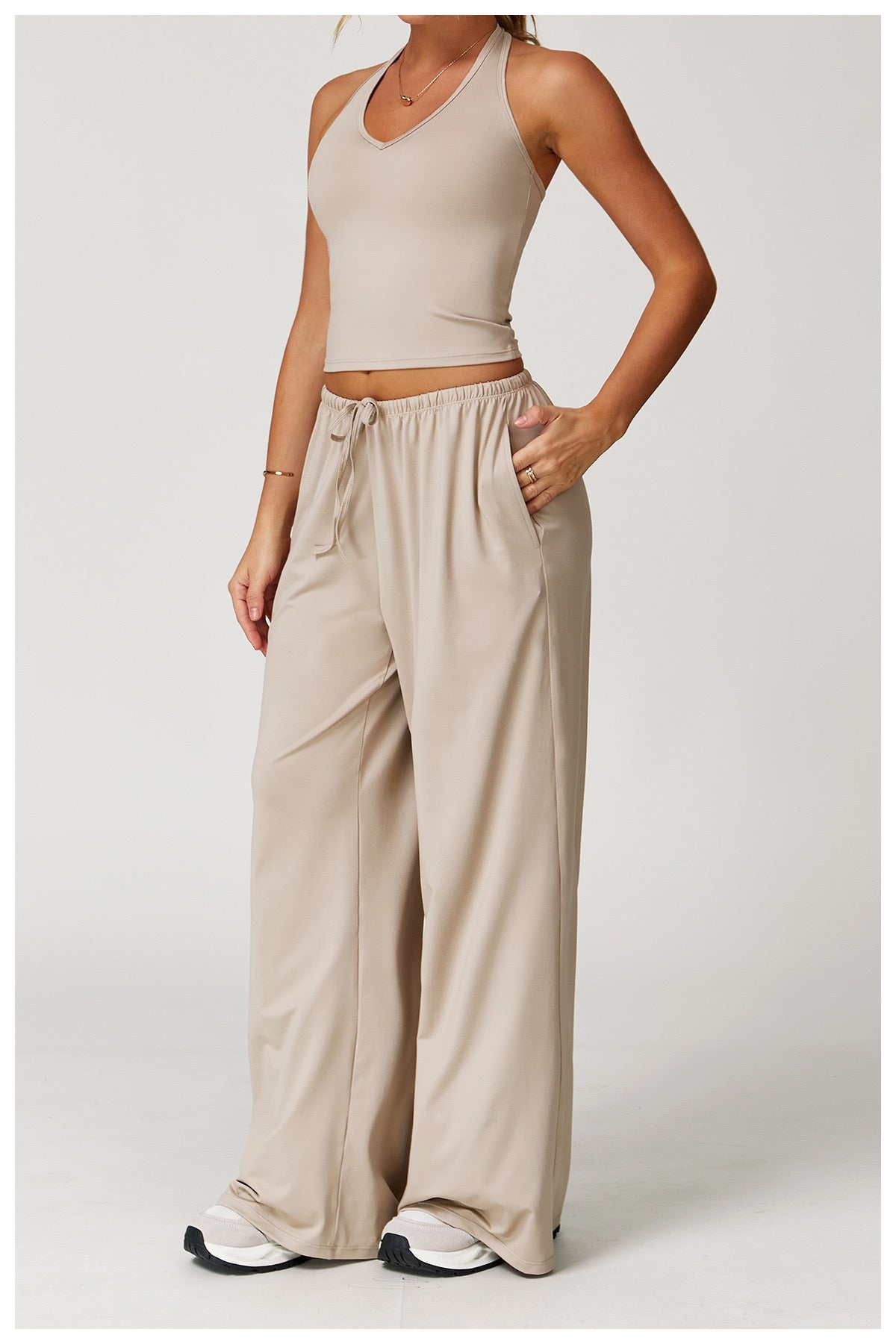 Serene Flow Wide-Leg Active Set