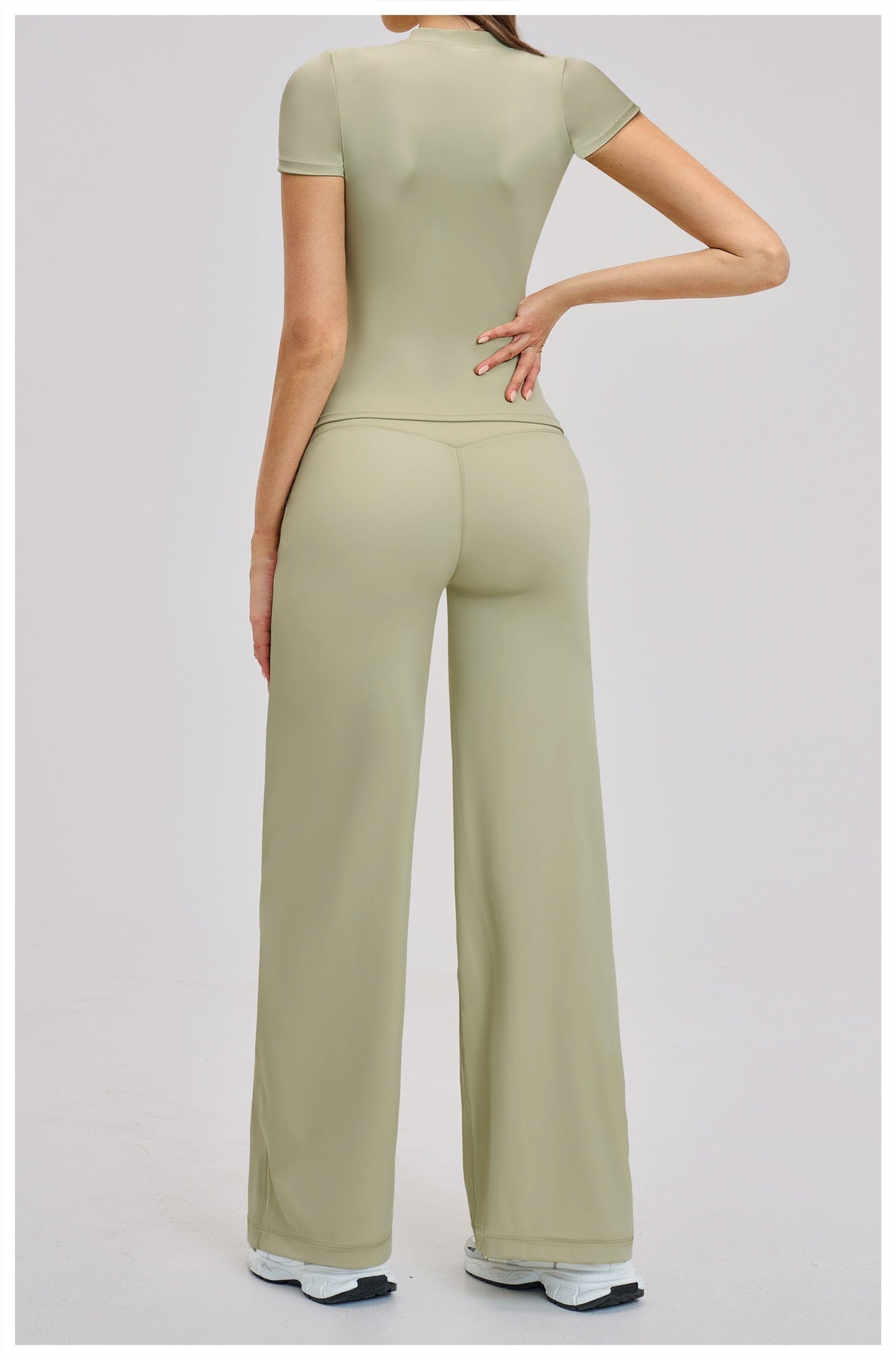 Aveline Sculpt Lounge Set